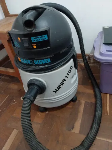 Aspirador de pó/água