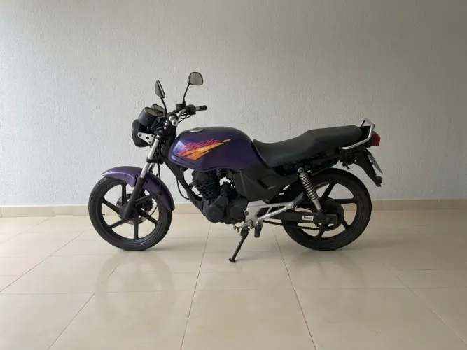 CBX 200 Strada