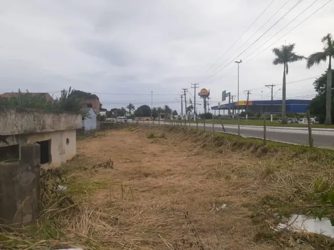 Terreno à venda 800 m² por R$ 800.000,00 Fazendinha, Araruama/RJ