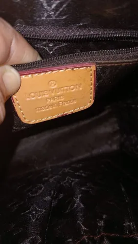 BOLSA LOUIS VUITTON FESTA IMPECÁVEL