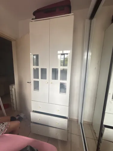Guarda roupa infantil DOAÇÃO