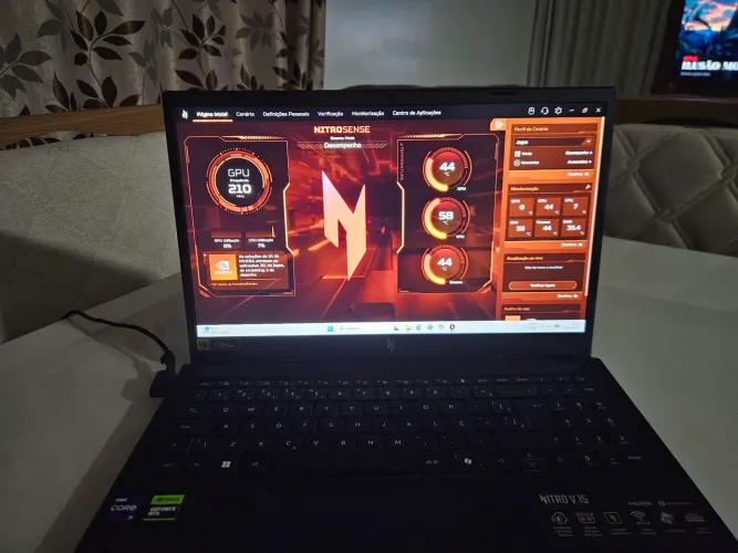 Notebook Nitro V15 | Core i9 | RTX 4060 8GB | 32GB DDR5 | SSD 512GB