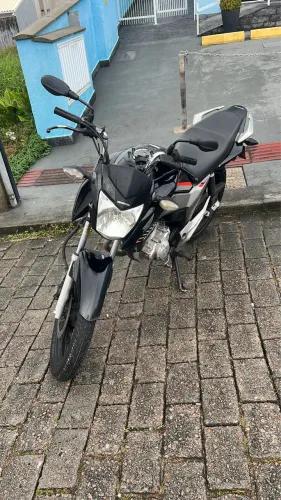 Titan 160