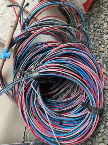 Cabo multiplexado ou quadruplex