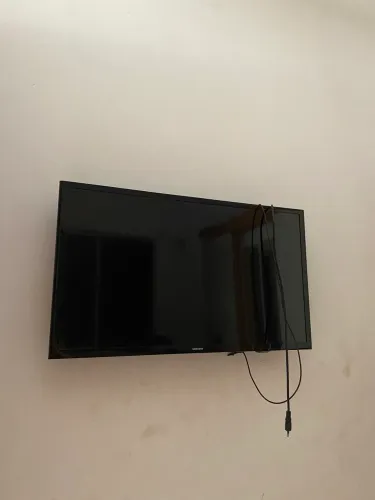 TV 32P- 350 ,00