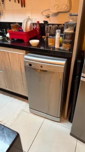 Lava-louças GE 9 Serviços Inox - 220V - Excelente Estado