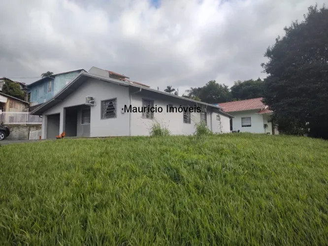 TERRENO URBANO COM 3.504,00 M², COM DUAS CASAS ALVENARIA, BAIRRO GABIROBA, ITUPORANGA - S.