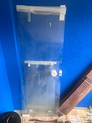 Porta completa e janela de vidro 4mm