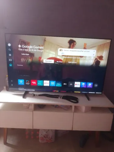 Ven tv Samsung cristal 55 polegadas