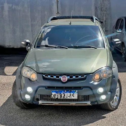 Fiat Strada Adventure1.8/ 1.8 Locker Flex CD 2014