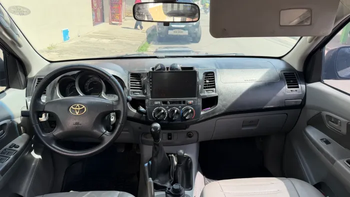Toyota Hilux CD SRV D4-d 4X4 3.0 TDI Dies 2006