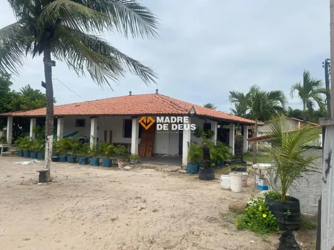 TERRENO NASCENTE NA LAGOA REDONDA | 29 x 400 m | ALTO POTENCIAL CONSTRUTIVO | PRÓXIMO À LA