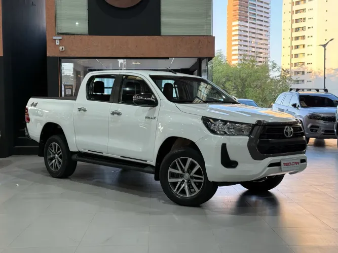 Toyota Hilux CD 4X4 2.8 Diesel Mec. 2022
