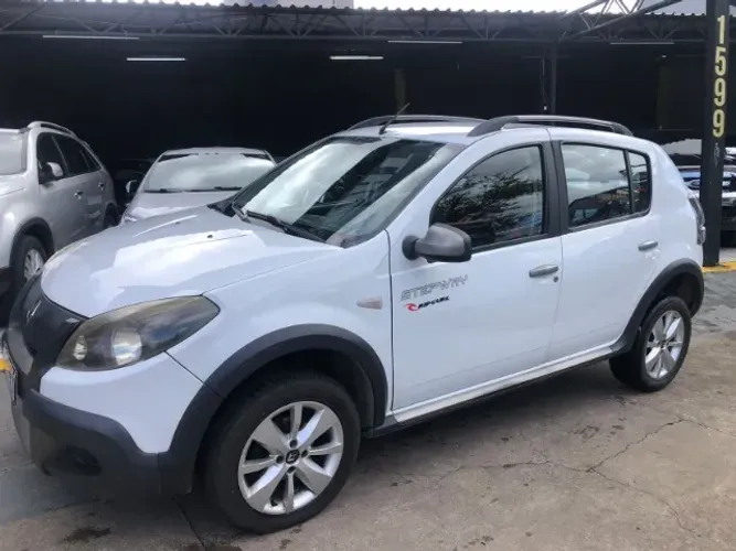 Renault Sandero Stepway Hi-f. R. Curl 1.6 16V 5P 2012