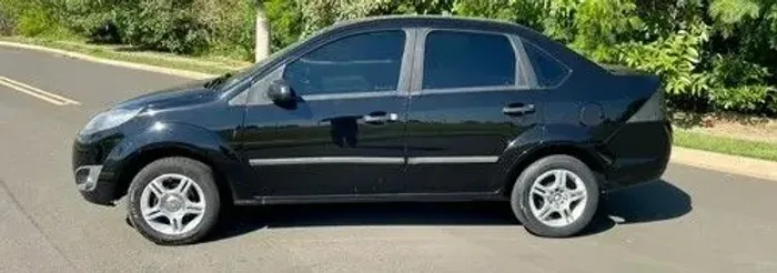 Ford Fiesta Sed. 1.6 8V Flex 4P 2013