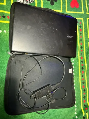 Notebook Acer Aspire E5-573 i5 ? Para Peças/Conserto (Defeito na Placa)