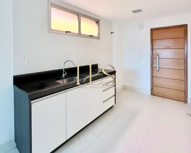 Cobertura Linear á venda de 4 Quartos em Jardim da Penha - Vitória ES