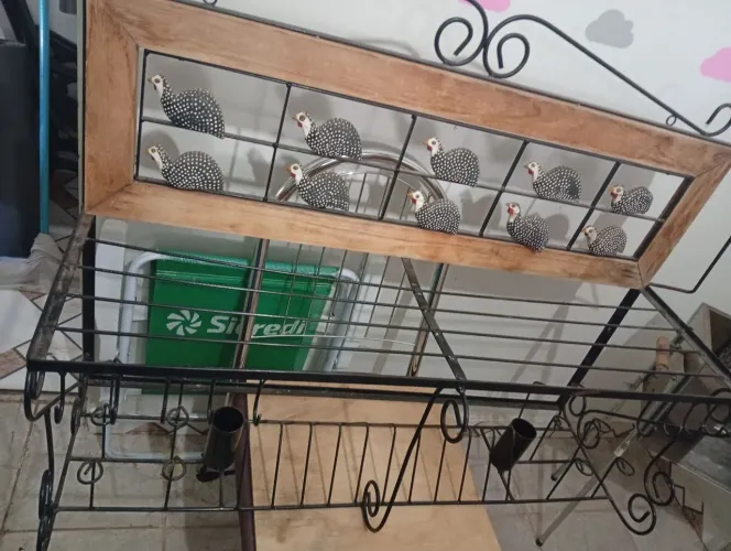 Vendo um escorredor de louça