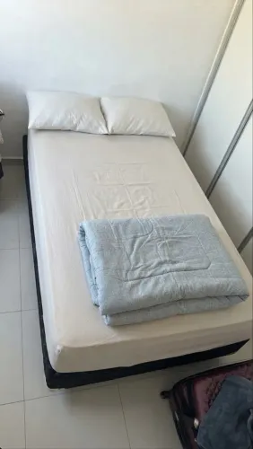 Vendo Cama solteiro