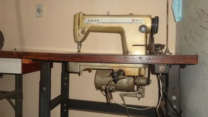 Maquina de Costura Singer Industrial, reta, Mod. 191D20, Pouco Usada