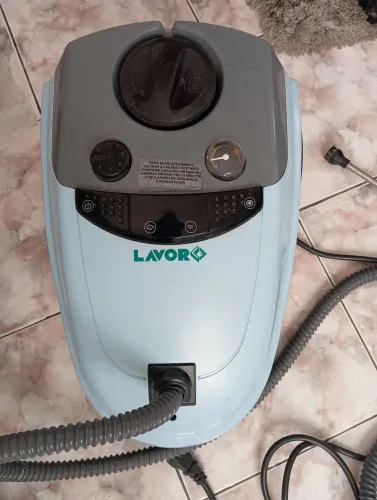 Limpeza a vapor