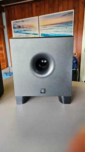 Subwoofer Yamaha HS8