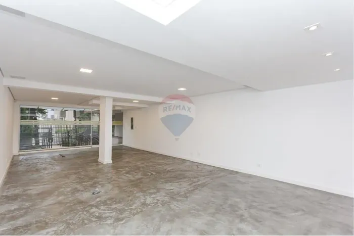 Imóvel Comercial com Inquilino e Contrato de 3 Anos, Juvevê
