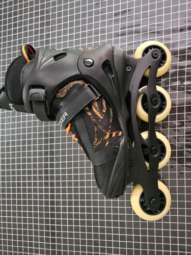 Patins Oxer Byte Tamanho 40.