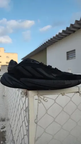 Adidas ozelia preto