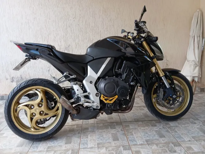 Honda CB1000R 2014/2014