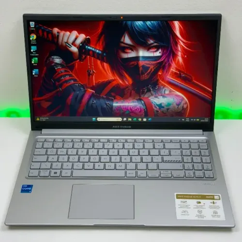 Notebook ASUS: i5 13th | SSD de 256gb | 8gb RAM e tela Full HD: Alta Performance