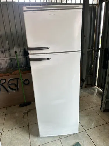 Geladeira duplex dako
