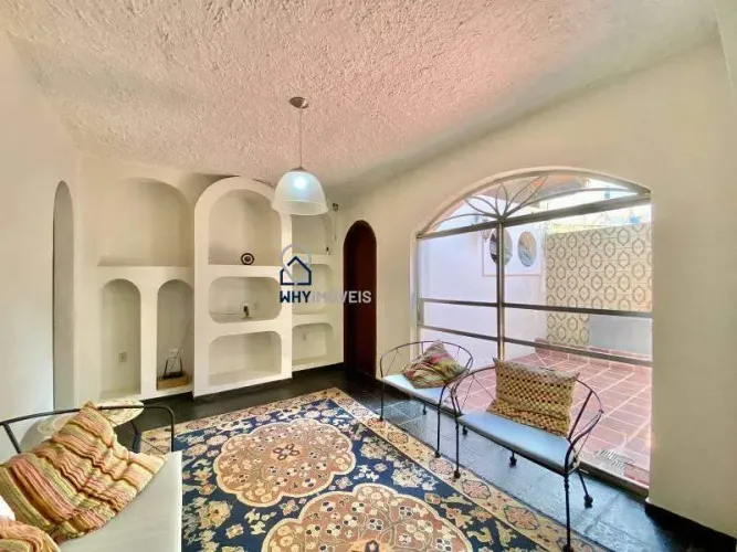 Casa à venda, 4 quartos, 1 suíte, 6 vagas, Sion - Belo Horizonte/MG