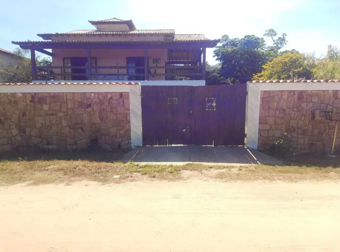Alugo Segundo Piso, de Frente à Praia, em Itaúna Saquarema, para Ano Novo, 7 pessoas 6.000
