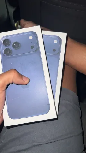 Iphone 17 pro max lacrado