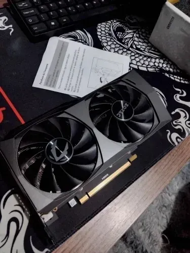 Placa de vídeo Nvidia Zotac GeForce RTX 3060 12GB