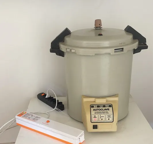 Autoclave