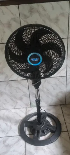 Vendo ventilado  em perfeito estado !!