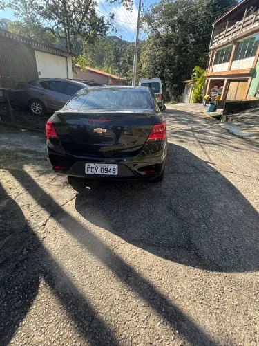Vendo um prisma 2018 1.4LT km 200.000 rodadas valor tabela Fipe 61 e 500 venda 51