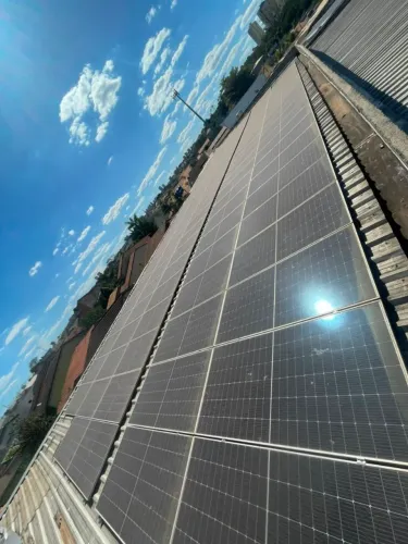 Limpeza de painel solar 
