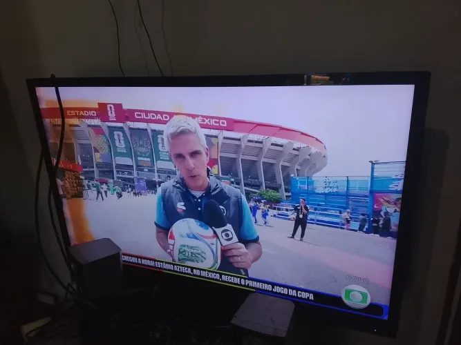 Tv 43' AOC (Não é smart)