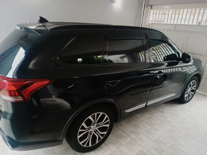 Mitsubishi Outlander 2.0 16V 160cv Aut. 2016