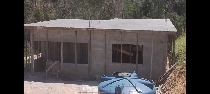 Casa em construção. 