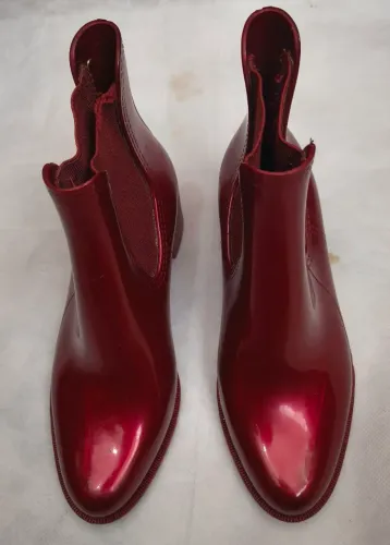 BOTA (Estilo Galocha) - TAM. 34