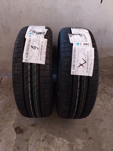 Par de pneu continental 185/55-16 NOVOS