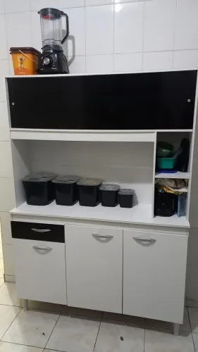 Vendo armário de cozinha em perfeito estado