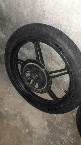 Vendo Roda dianteira fan 150