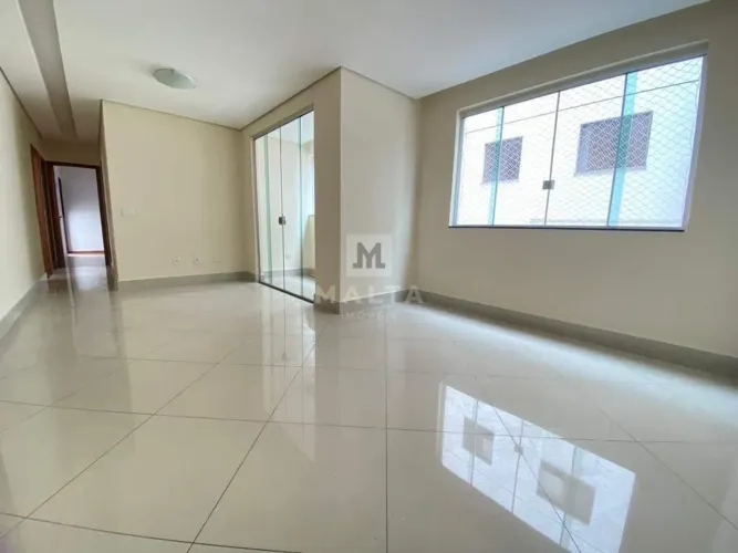 Apartamento com área privativa de 133m², 03 quartos e 02 vagas à venda no Barreiro  BH