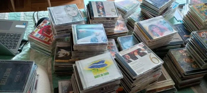 Cds e Dvds originais