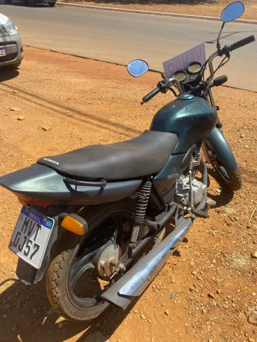 Titan 125 kSE 2002